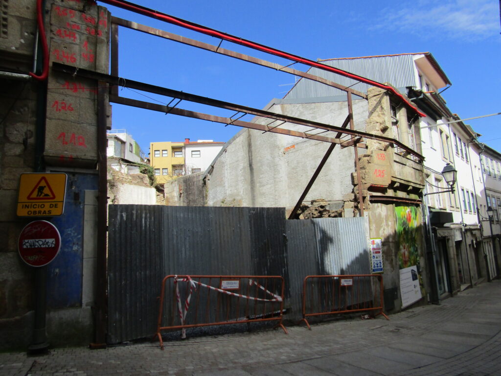  Nova praceta entre a Rua Direita e a Rua Escura divide opiniões