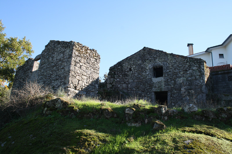  Janela Manuelina e Casa de Canelas passam a integrar património público da Freguesia de Quintela de Azurara