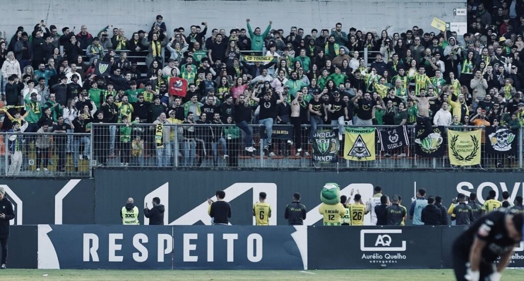  Claque do Tondela anuncia boicote aos jogos durante a semana - Jornal do Centro