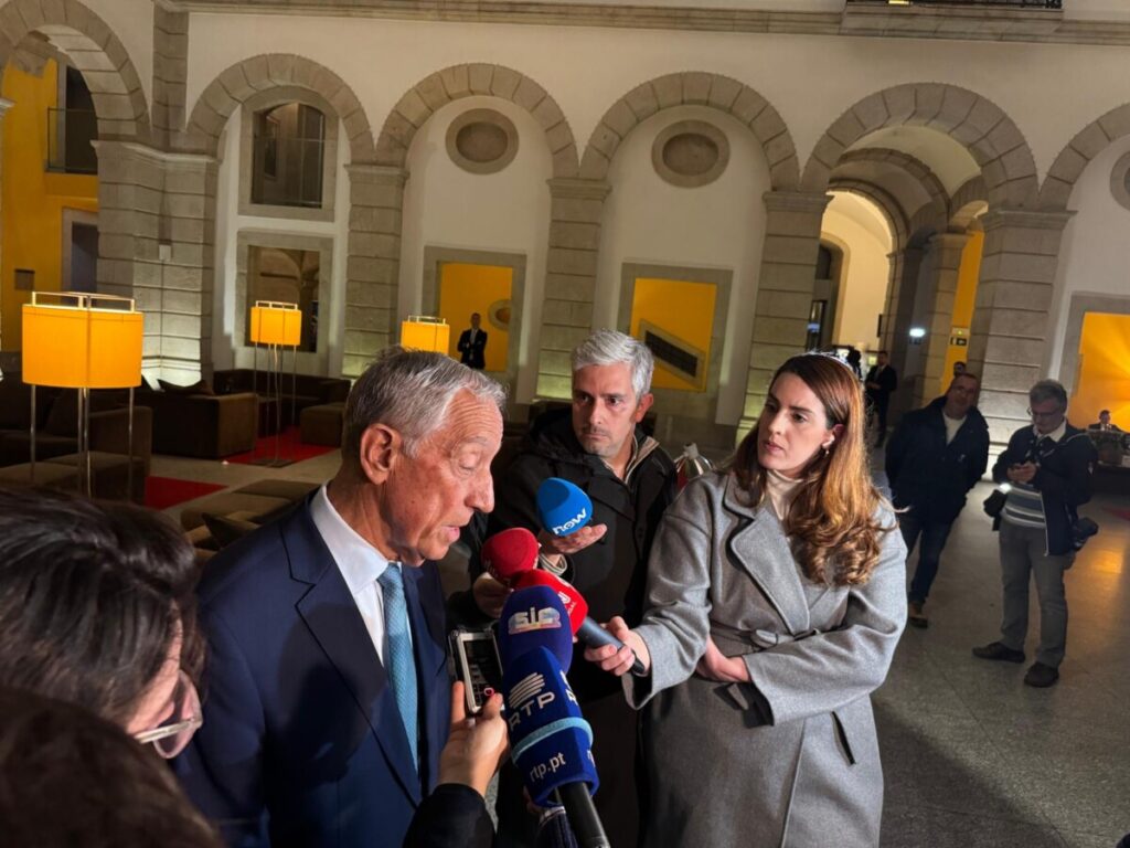  Em Viseu, Presidente da República admite eleições antecipadas em maio