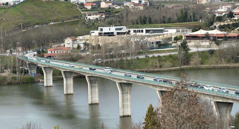 ponte tâmega