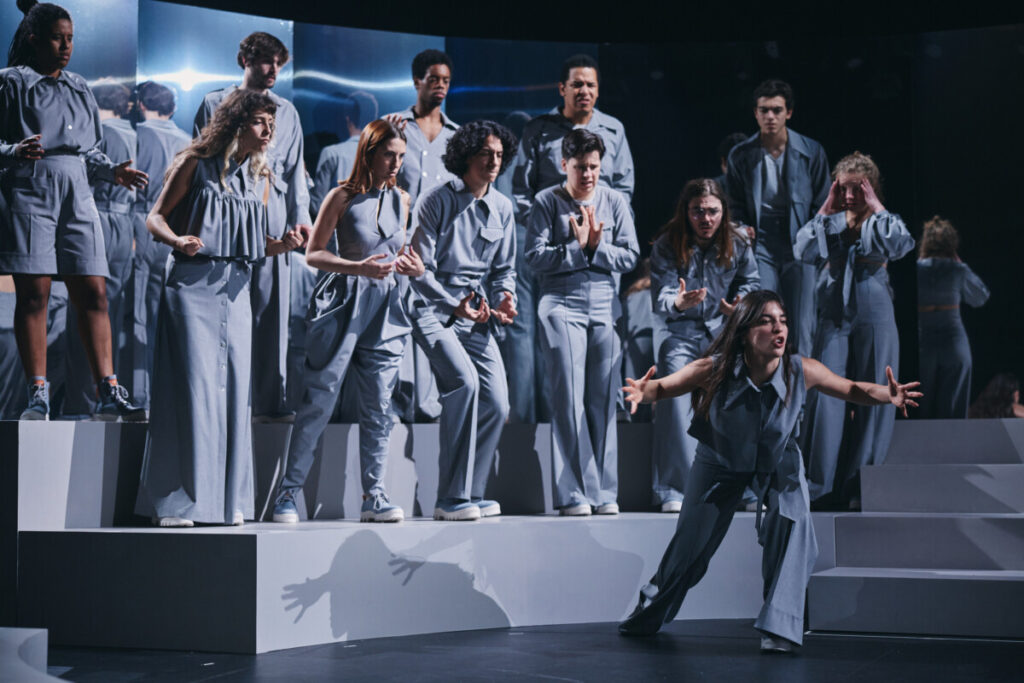  Concerto teatral “Quis saber quem sou” no Teatro Viriato com direção musical de Filipe Sambado - Jornal do Centro