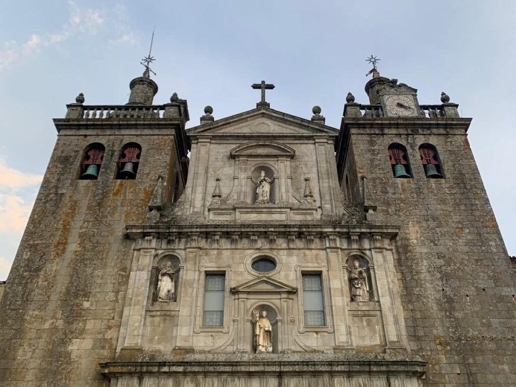  Sé de Viseu e Museu do Caramulo recebem prémio Cinco Estrelas - Jornal do Centro