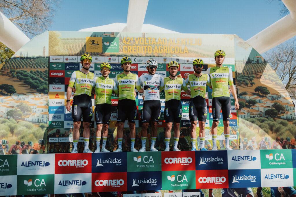  Ciclista da equipa de Mortágua no top-15 da Volta ao Alentejo - Jornal do Centro