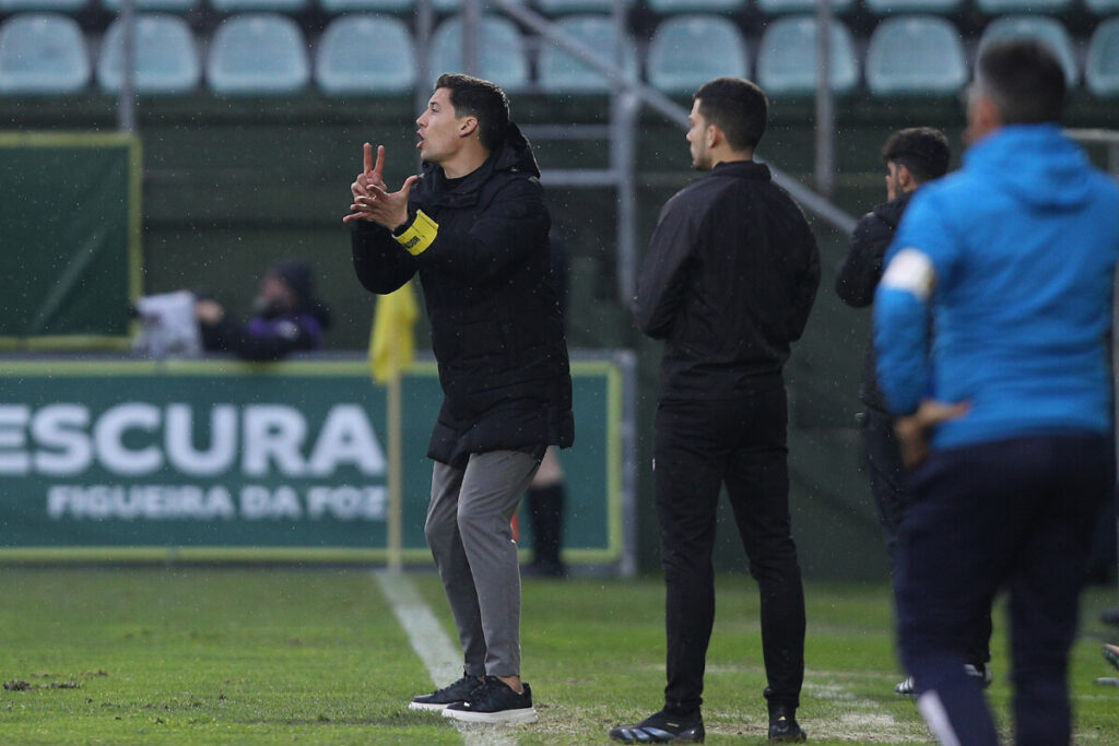  Tondela vai a Paços de Ferreira na liderança e com olhos postos na vitória - Jornal do Centro