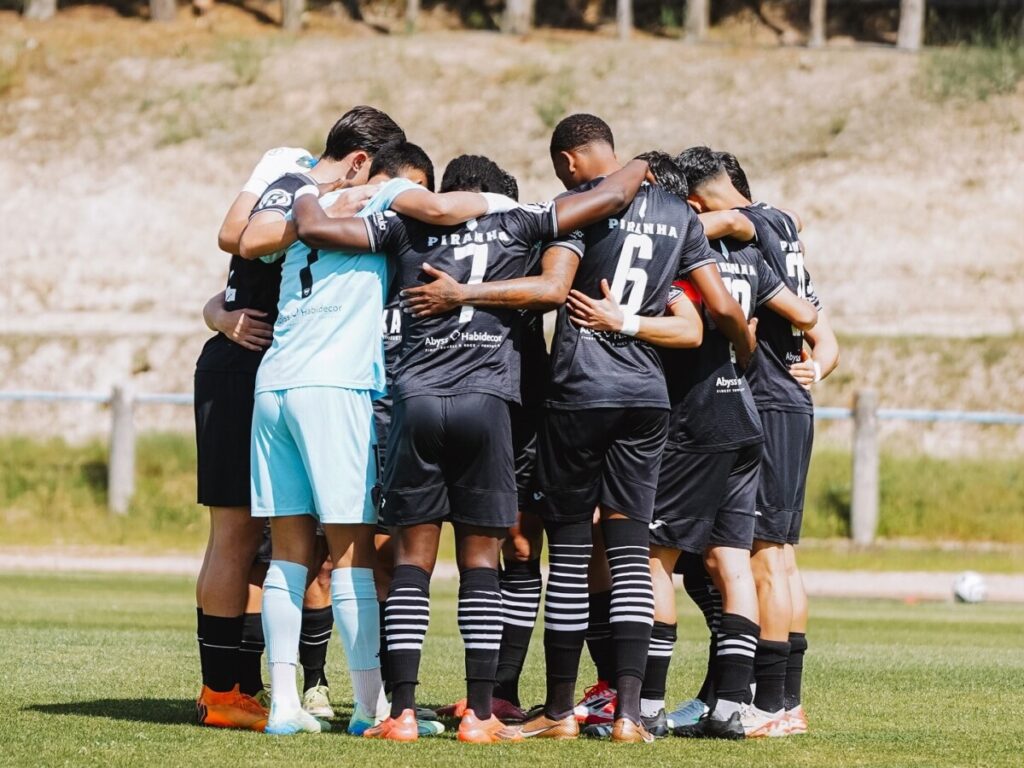  Académico de Viseu dá passo de gigante rumo ao apuramento para a Taça Revelação - Jornal do Centro