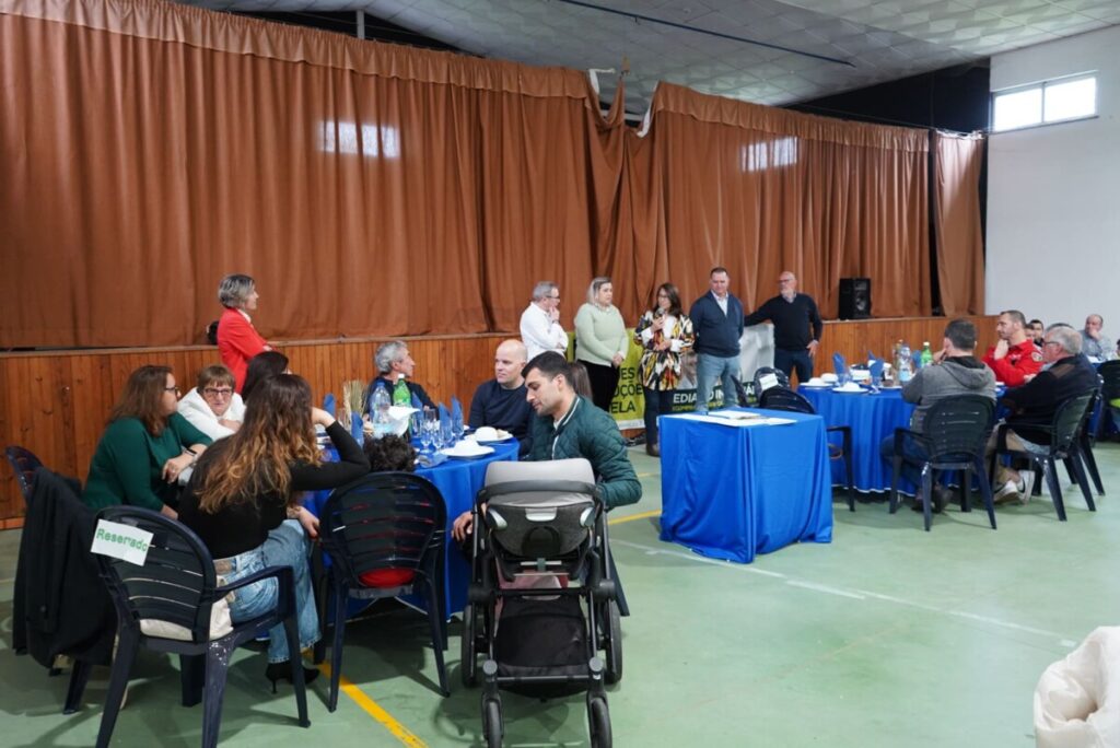  Centro Social do Carvalhal, em Tondela, agradece apoio na compra de novo equipamento - Jornal do Centro