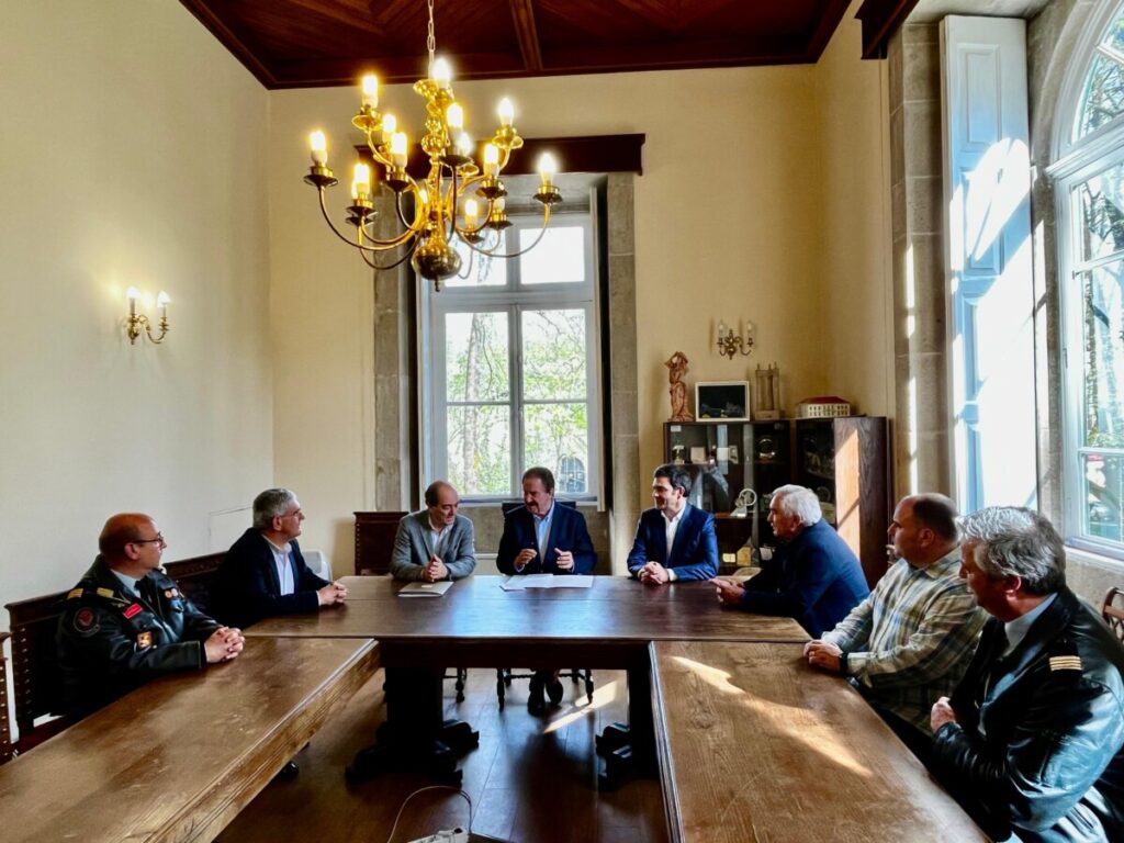  A celebrar 50 anos, Federação dos Bombeiros do Distrito de Viseu recebe sede - Jornal do Centro