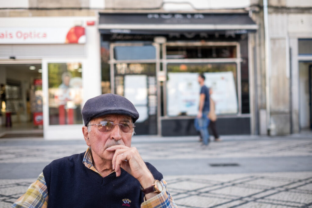  No Dia Nacional dos Cafés Históricos, percorremos Viseu e revisitamos o Horta, a Santos e a Versailles - Jornal do Centro