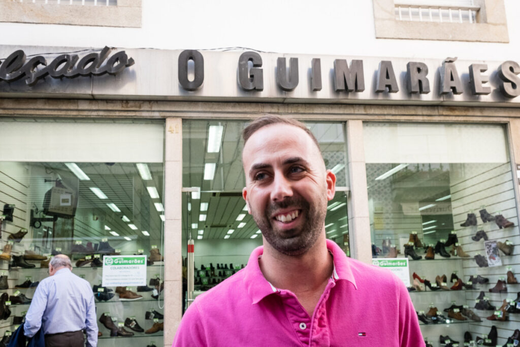  No Dia Nacional dos Cafés Históricos, percorremos Viseu e revisitamos o Horta, a Santos e a Versailles - Jornal do Centro