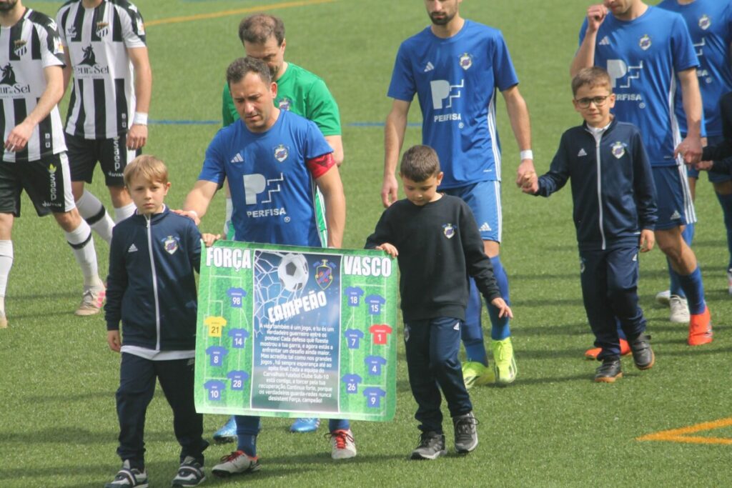  Multiplicam-se mensagens de apoio a jovem jogador do Penalva do Castelo - Jornal do Centro