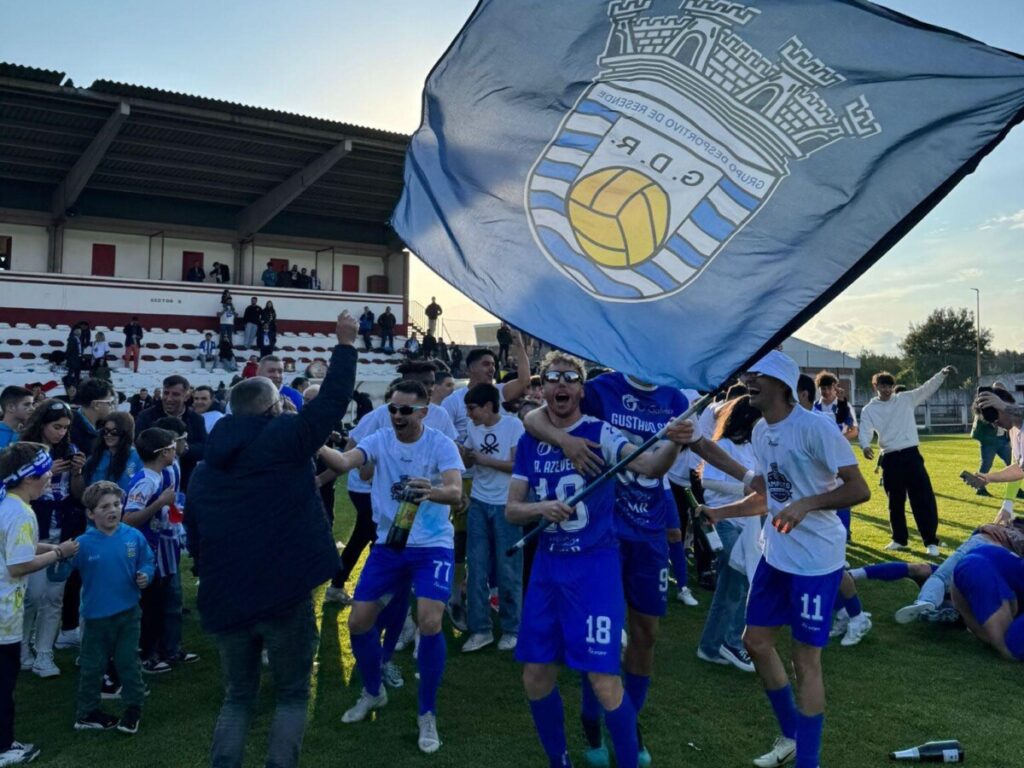  “Pelo percurso que fizemos, fomos uns justos campeões”, diz treinador do Resende - Jornal do Centro