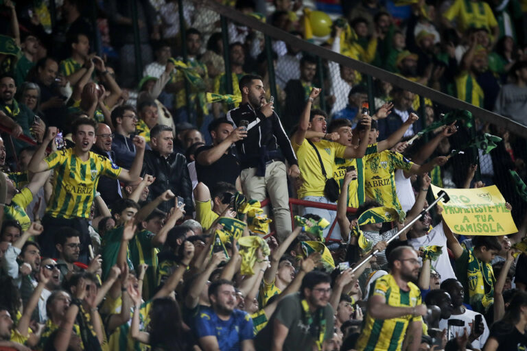 Futebol União de Leiria vs Tondela