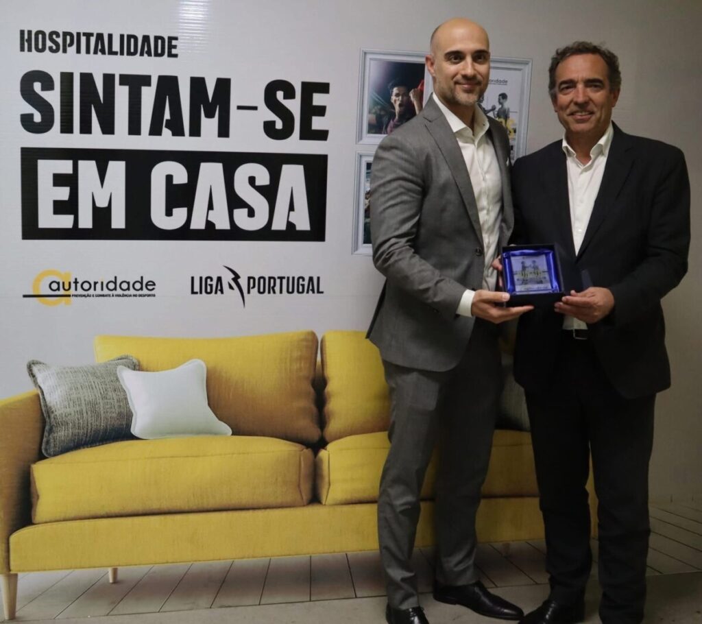  Presidente da Liga de futebol em Viseu para debater recintos desportivos mais seguros e acolhedores - Jornal do Centro