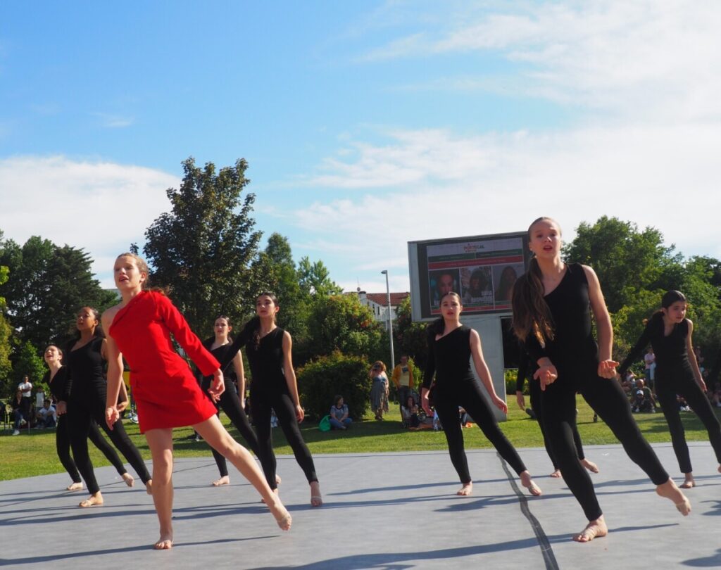  Mais de 130 bailarinos no Portugal a Dançar em Tondela - Jornal do Centro
