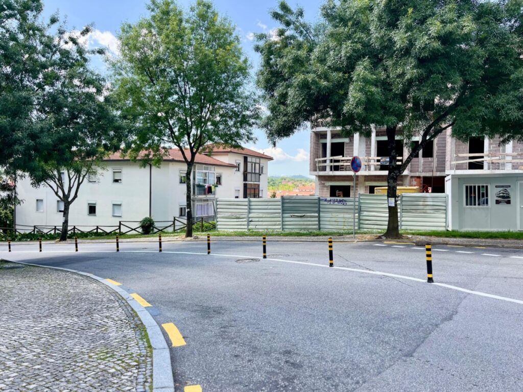  Sinalização em Viseu para combater estacionamentos indevidos - Jornal do Centro