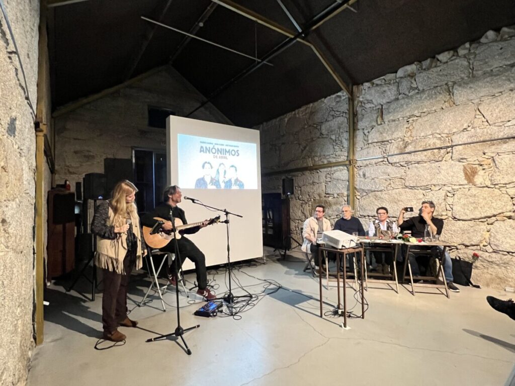  Rogério Charraz, Joana Alegre e José Fialho Gouveia apresentam “Anónimos de Abril” em Mangualde - Jornal do Centro