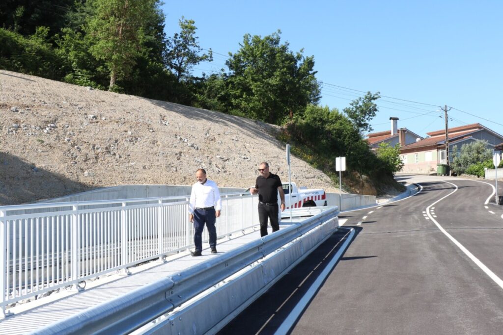  Já se pode circular no viaduto do Coval em Mortágua - Jornal do Centro