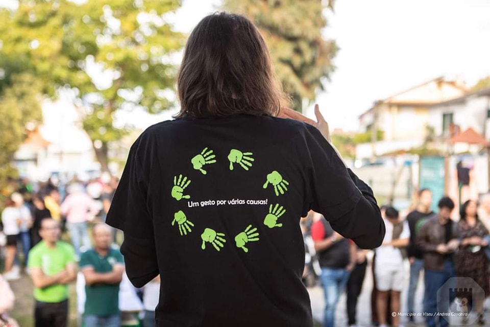  SurdiSol em Viseu luta por nova sede que permita aumentar apoio a pessoas surdas - Jornal do Centro