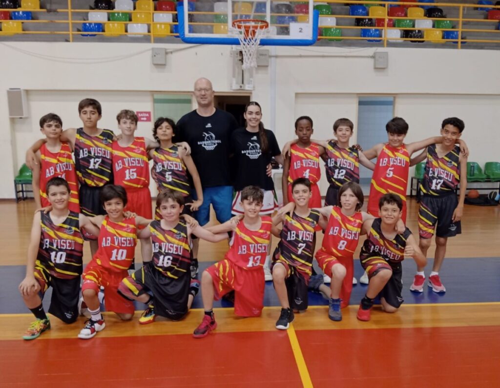  Seleções de sub-12 em reta final de preparação para a Festa Nacional de Minibasquete - Jornal do Centro