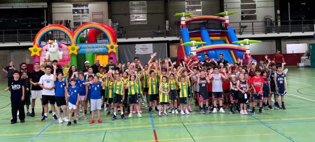  Santa Comba Dão acolheu o Dia Nacional de Minibasquete com grande sucesso - Jornal do Centro