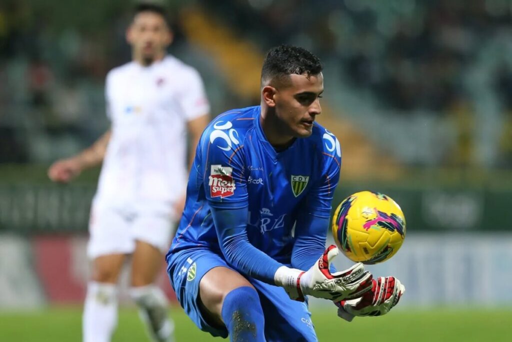 Bernardo Fontes CD Tondela 2