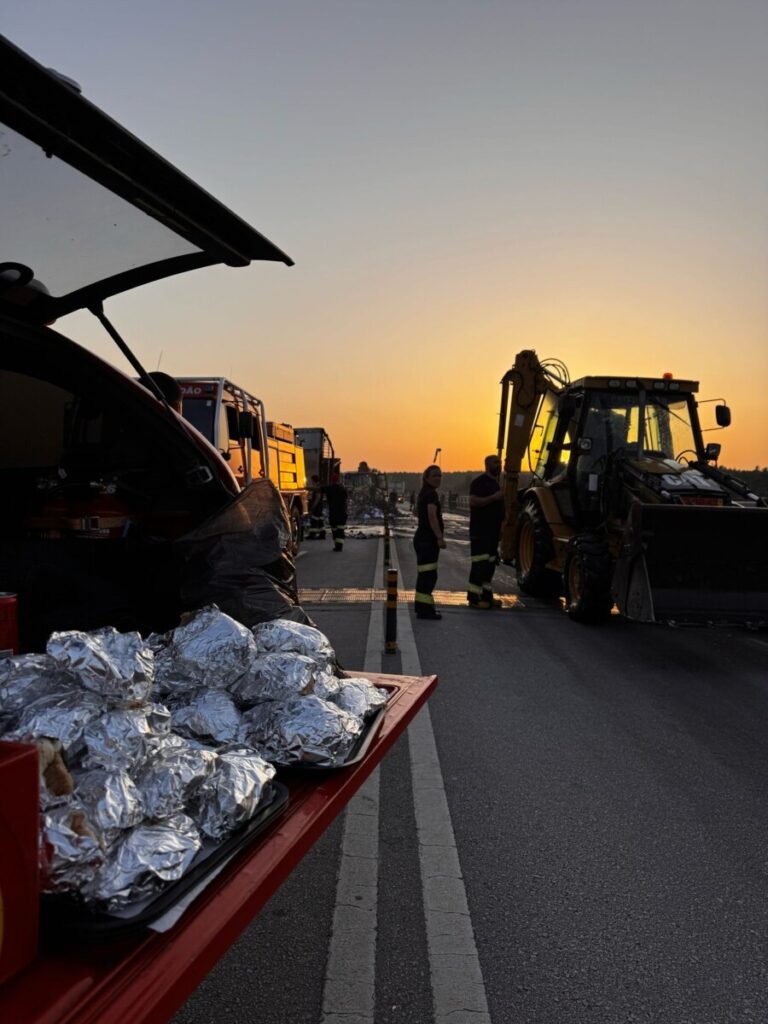  Solidariedade em ação no IP3: posto de combustível apoia bombeiros no combate a incêndio - Jornal do Centro