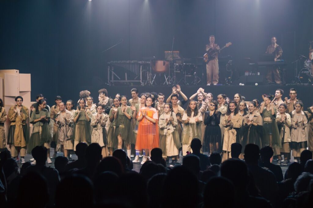  Musical em Santa Comba Dão alerta sobre a tecnologia e a “erosão da essência humana” - Jornal do Centro