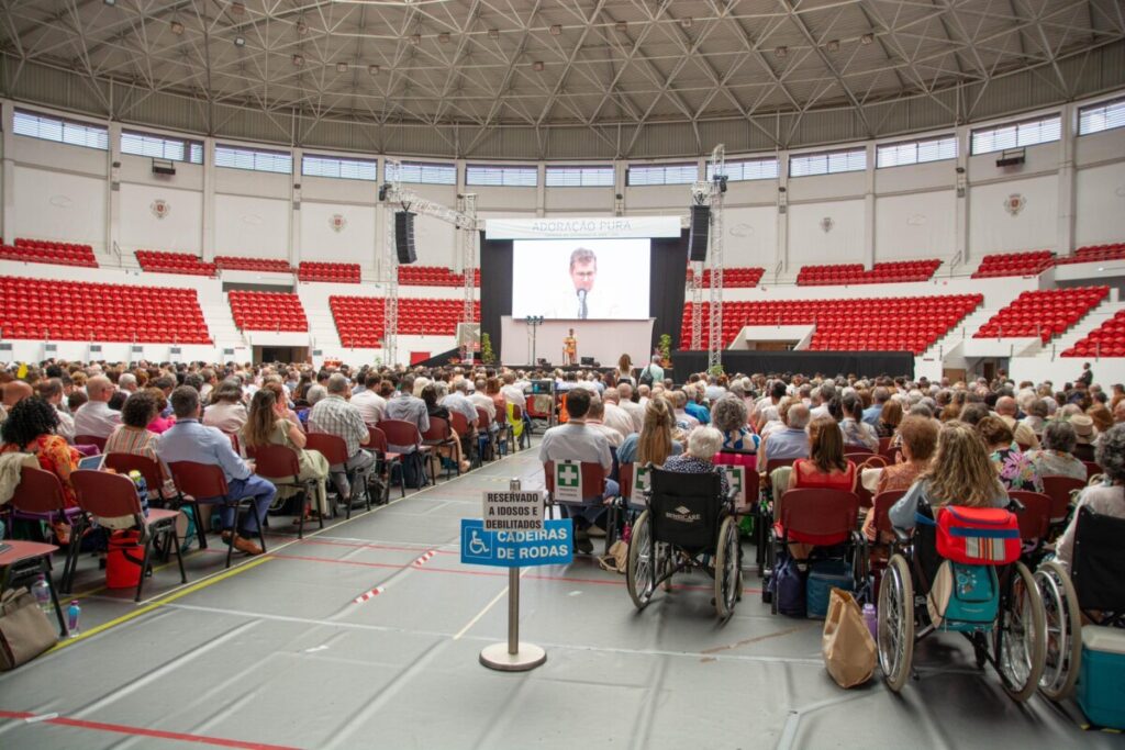  Testemunhas de Jeová reúnem este fim de semana em congresso no Multiusos de Viseu - Jornal do Centro
