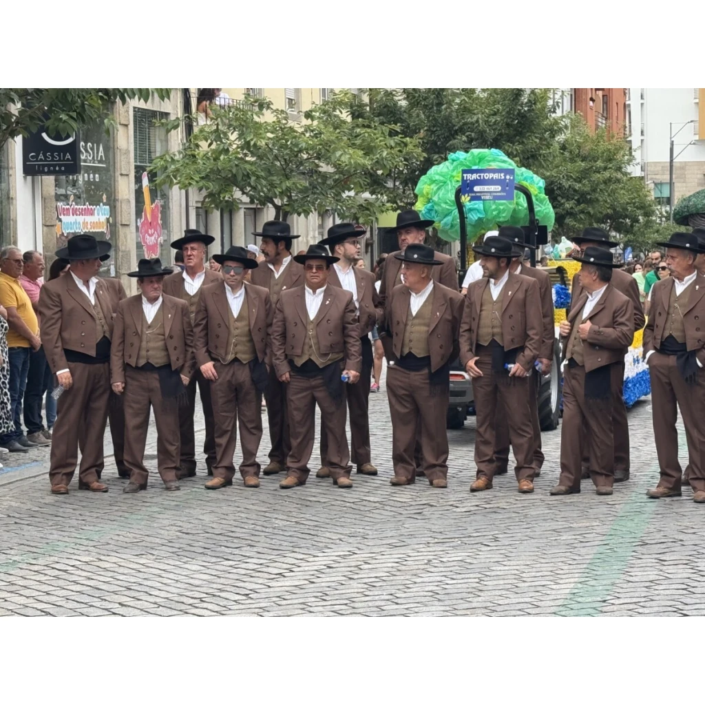  Até quem não é trambelo se sente trambelo no dia das Cavalhadas de Vildemoinhos - Jornal do Centro