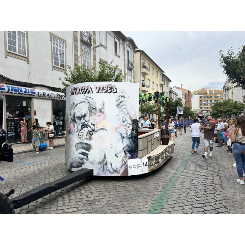  Até quem não é trambelo se sente trambelo no dia das Cavalhadas de Vildemoinhos - Jornal do Centro