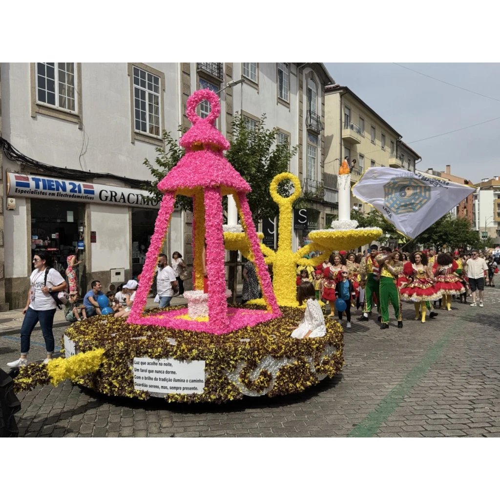  Até quem não é trambelo se sente trambelo no dia das Cavalhadas de Vildemoinhos - Jornal do Centro