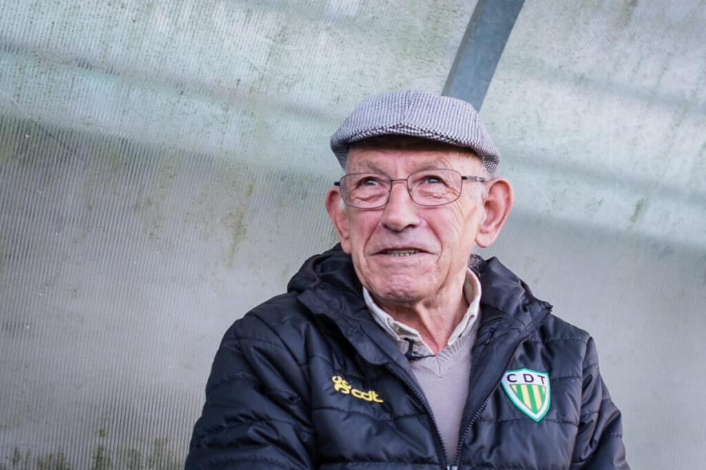  Morreu Rolando da Cruz, o eterno adepto do Tondela - Jornal do Centro