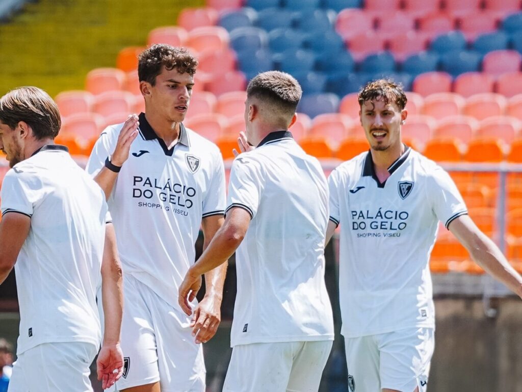 Académico de Viseu derrotado por Desportivo de Chaves em jogo de preparação - Jornal do Centro