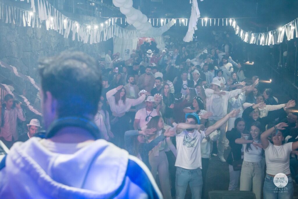  Cinfães: Noite Branca de Pias com muita música e luz este sábado - Jornal do Centro