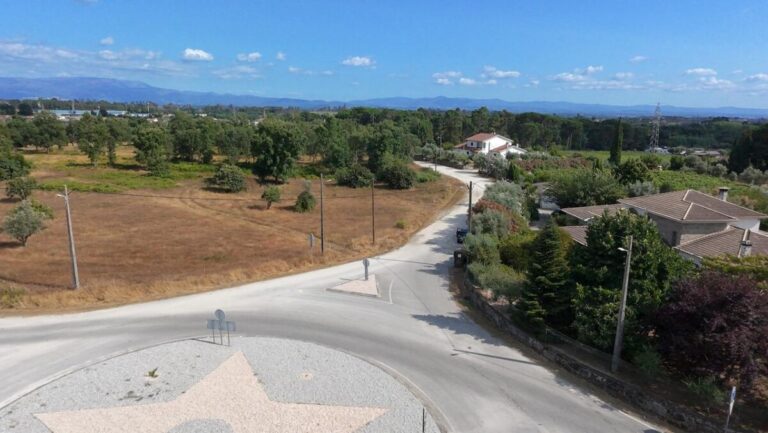 rua da boiça canas de senhorim nelas