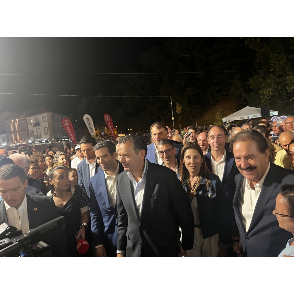  Viseu/Feira de São Mateus: Luzes ligadas, inauguração cumprida e o “encontro da portugalidade” já está de portas abertas - Jornal do Centro