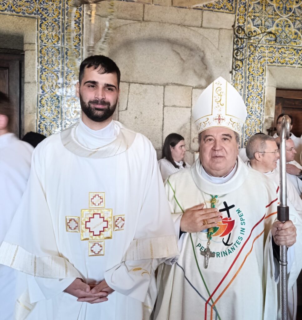  Jovem padre de Mangualde inicia missão em quatro paróquias de São Pedro do Sul - Jornal do Centro