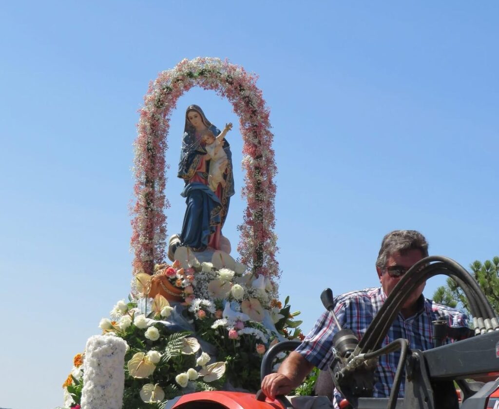  Paróquia de Cepões celebrou a Mártir que reúne milhares de devotos e nasceu na atual Turquia - Jornal do Centro