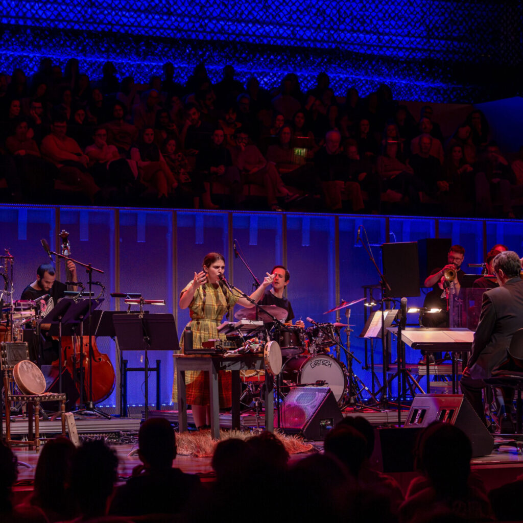  Ana Lua Caiano atua esta noite de sábado na ACERT com a Orquestra de Jazz de Matosinhos
