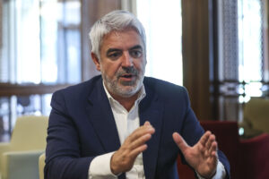 Autárquicas Novo presidente da Câmara de Viseu rejeita acordos para gerir concelho e aposta em diálogo Autárquicas Novo presidente da Câmara de Viseu rejeita acordos para gerir concelho e aposta em diálogo