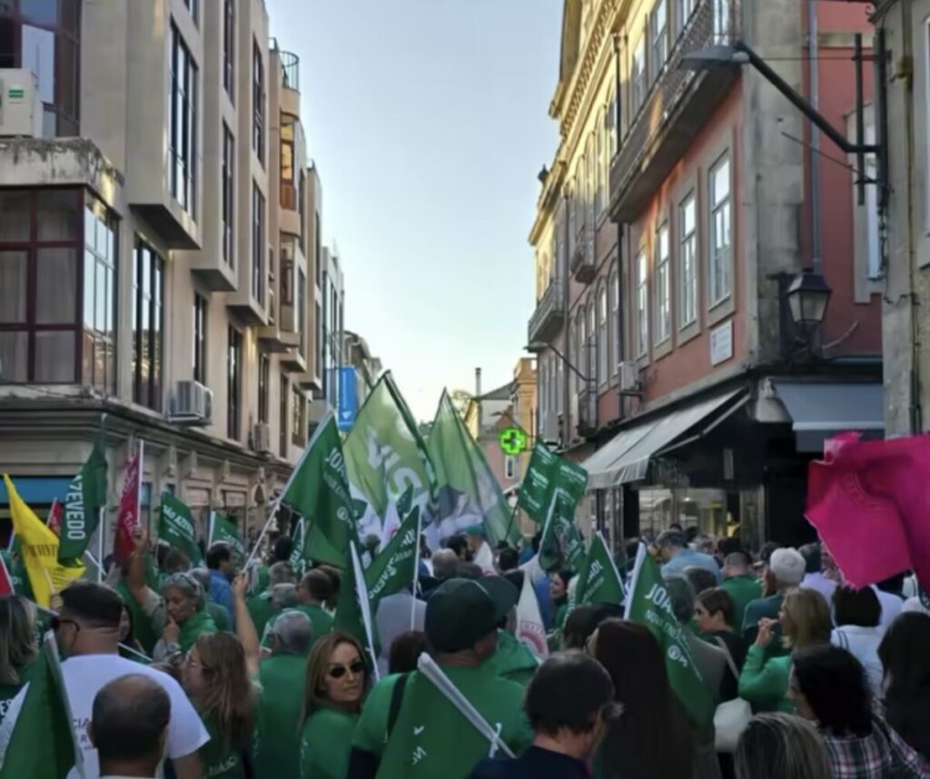  Autárquicas: João Azevedo (PS) termina campanha com arruada e apelo a uma nova energia para Viseu
