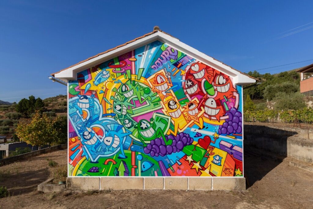 567801553_17943773502061761_8195266808720009980_n - Jornal do Centro Cinco murais do Douro Street Art Festival nomeados para Melhor Obra de Arte Urbana do Mundo