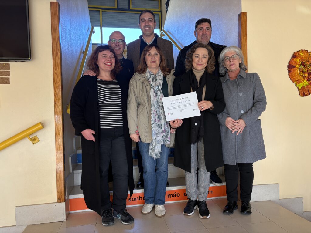 stem Academi@ STEM Mangualde distinguida com o Prémio de Mérito da Casa das Ciências