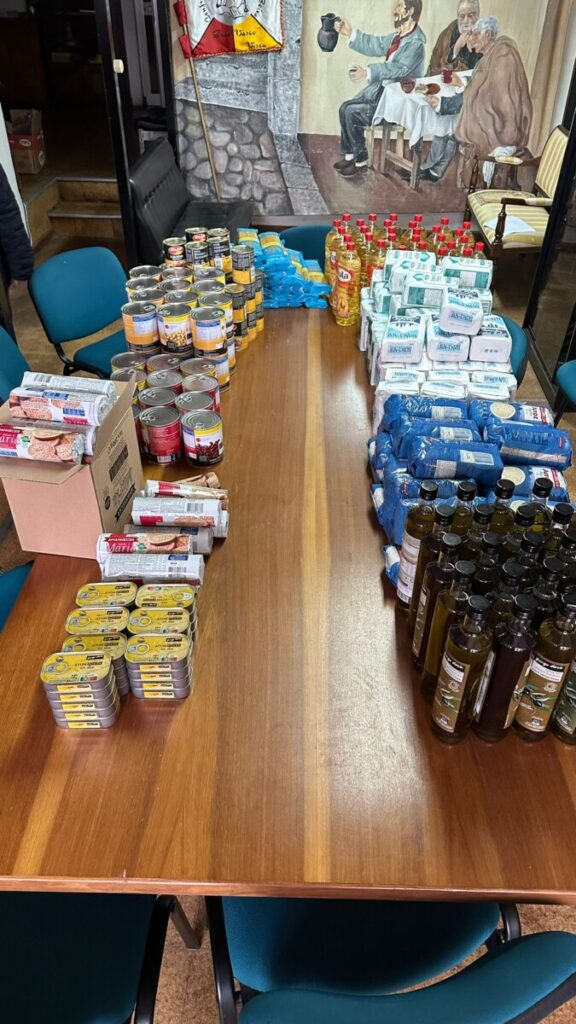  Ação de Solidariedade da Confraria “Grão Vasco” entrega cabazes de Natal a famílias carenciadas