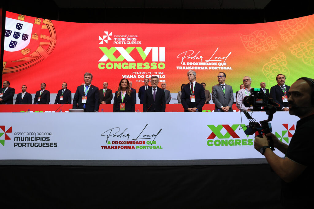  Valorizar o interior é uma parte essencial da solução para o futuro nacional, avisam autarcas em congresso