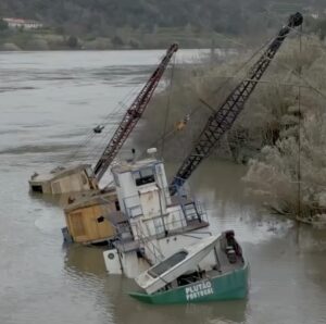 barco douro cinfaes