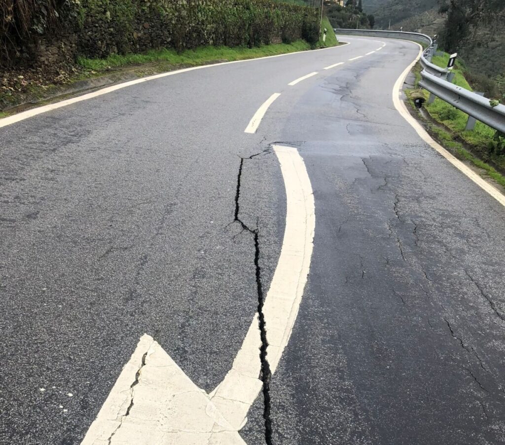  Mau tempo: Município de Tabuaço encerra EN323 para evitar “lamentos futuros”