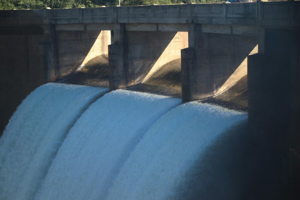  Mau tempo: Governo manda APA lançar concurso para barragem de Girabolhos até março