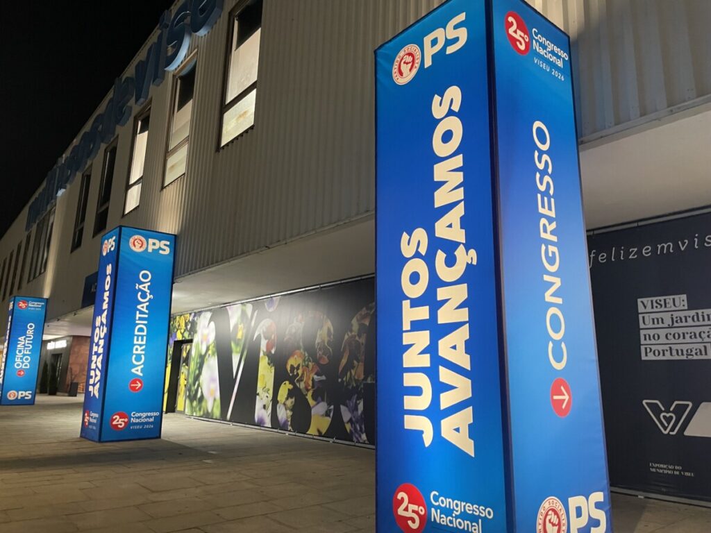  PS/Congresso: Leonor Beleza na delegação do PSD no encerramento da reunião magna em Viseu